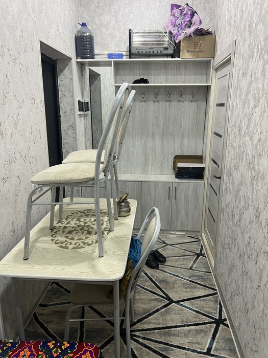 1 xonali kvartira sotiladi