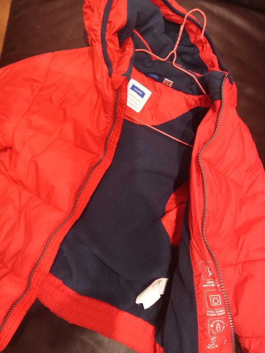 Зимно яке за момче 6 г. до -20 градуса-  23 евро..