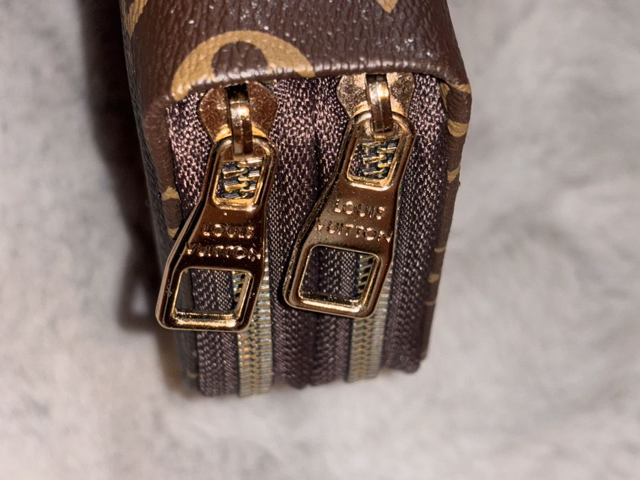 Portofel louis Vuitton