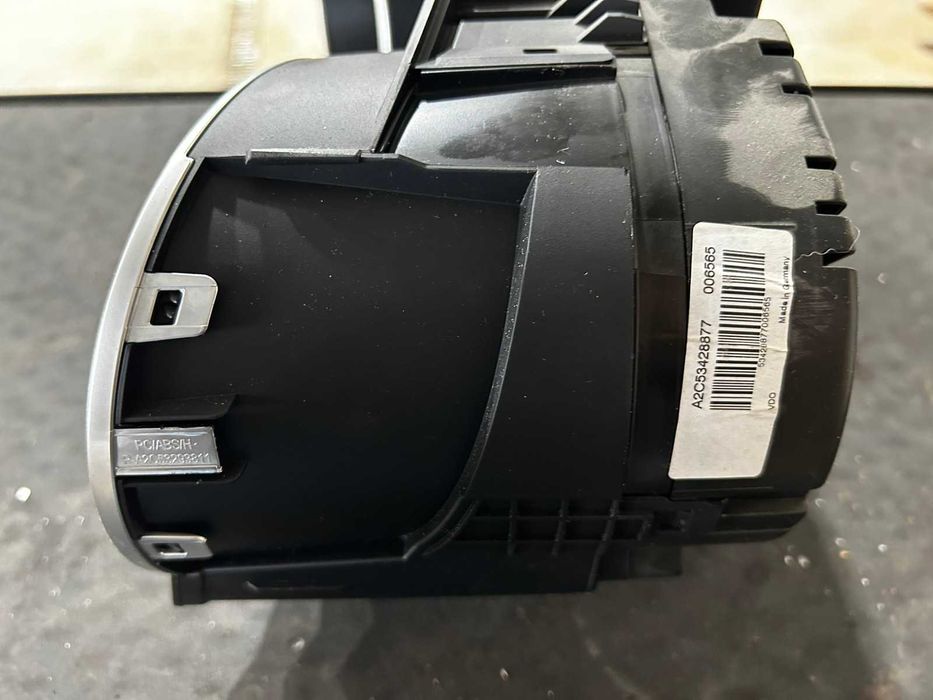 Километраж за Golf VI 2012