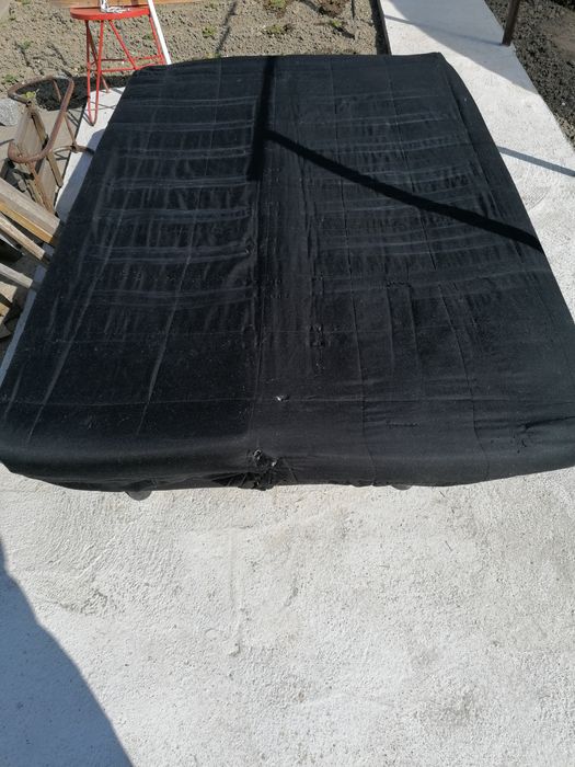 Диван клил-клак с подматрачна рамка и ракла за багаж