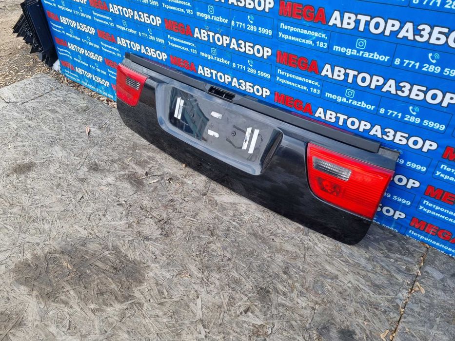 Дверь багажника на БМВ Х5 Е53 / BMW X5 E53