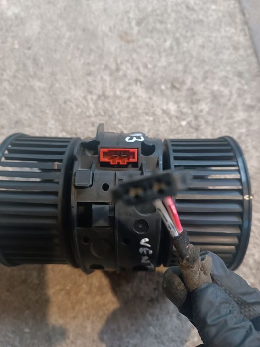 Aeroterma rezistenta calorifer Megane3 Fluence Megane2 Scenic2 Clio3 L