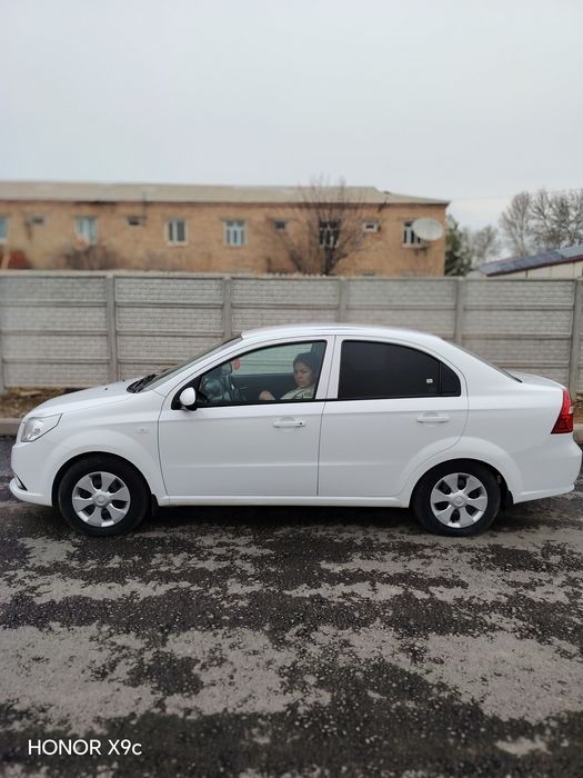 Nexia 3 avto mashinasi