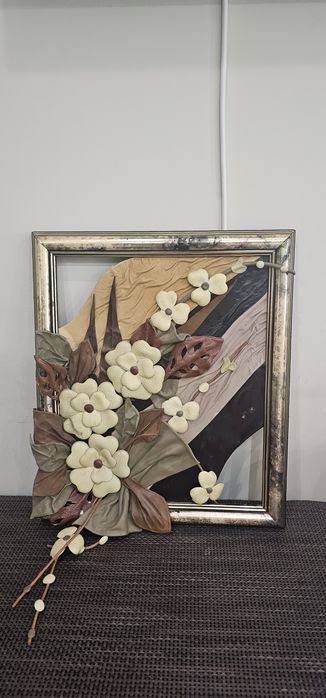 Картина ръчна изработка от кожа