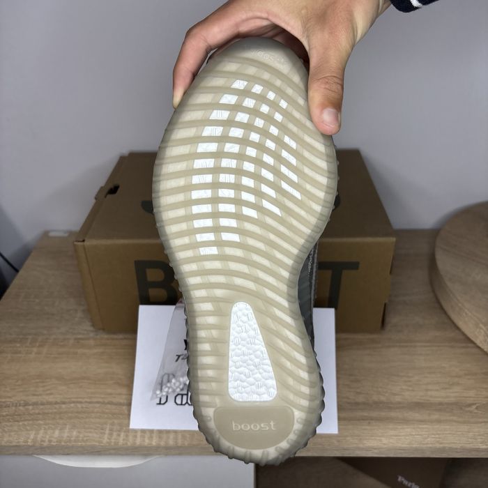yeezy boost 350 beluga
