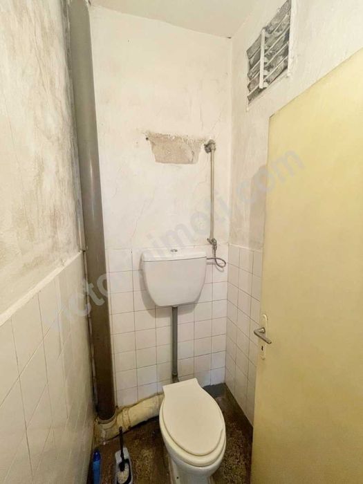 Продава се Тристаен апартамент в Велико Търново, Център - 110 кв.м за 1000 €/кв.м - Снимка #1