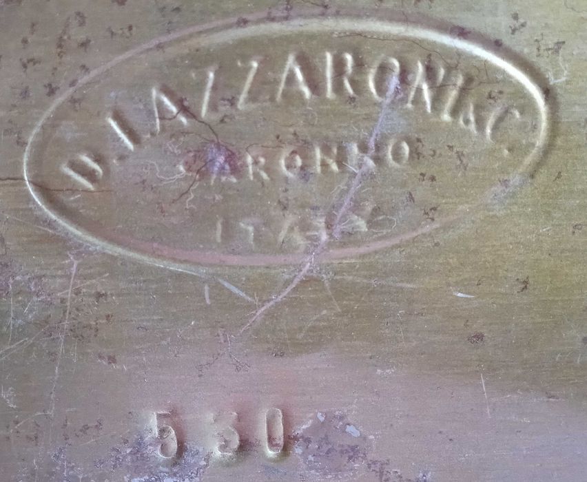 Стара бонбонова кутия Lazzaroni. Италия