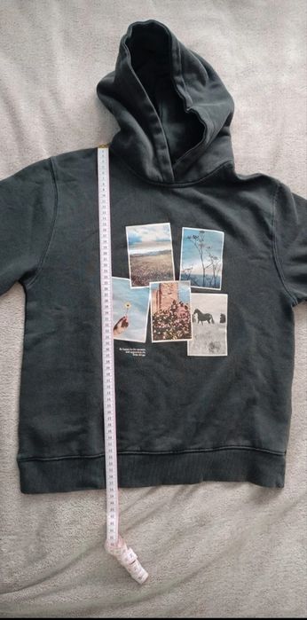 Bluza cu glugă ZARA pentru copii – model ușor alungit