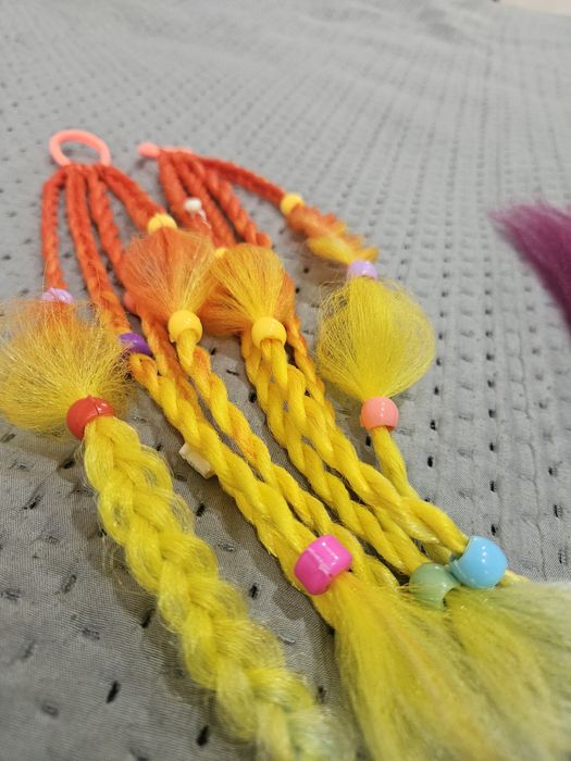 Канекалон на резинке