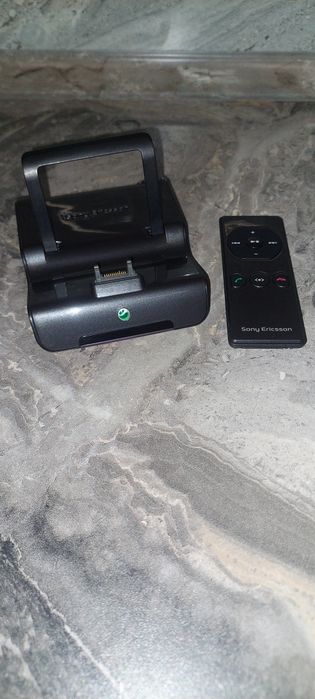 Sony Ericsson MRC - 60 cu Telecomanda