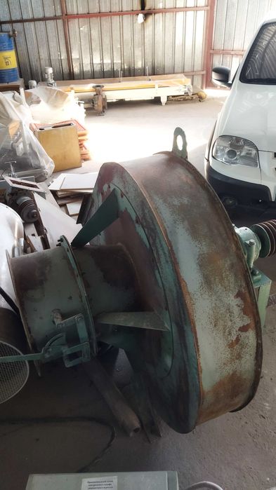 Вытяжка улитка с удлинителем вала.