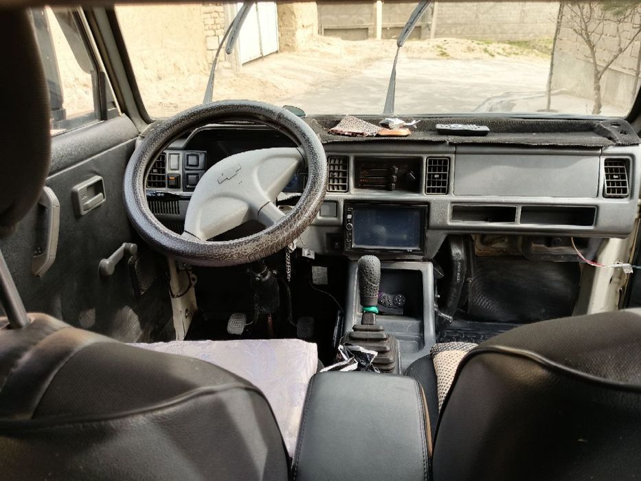 Chevrolet DAMAS sotiladi.