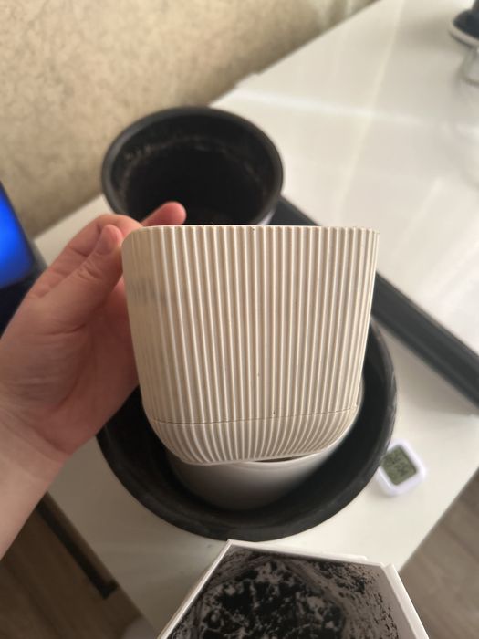 Продам цветочные горшки
