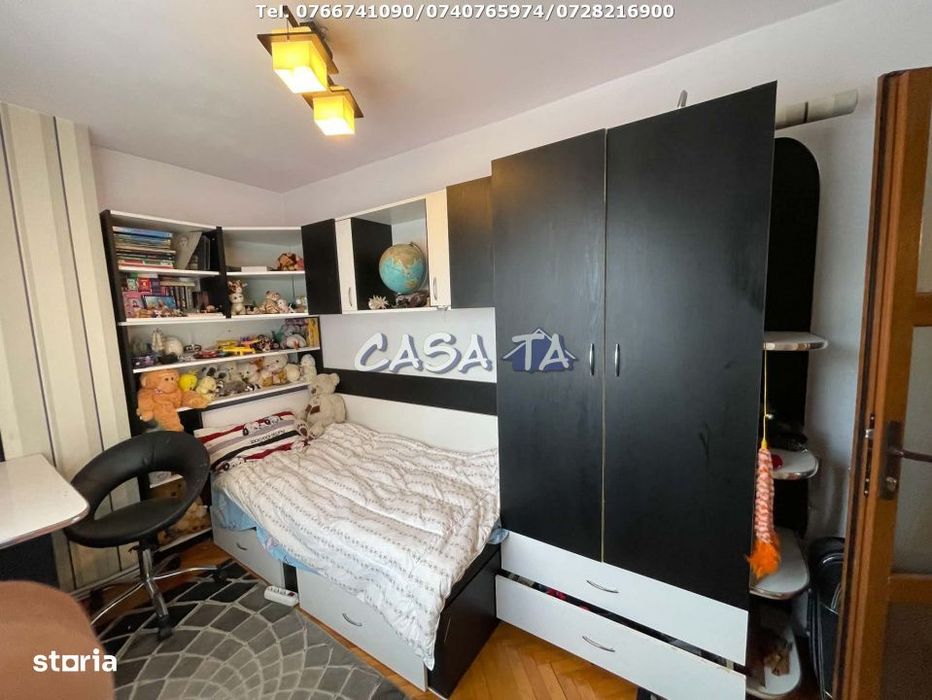 Apartament 4 Camere, Etaj 2, Strada Victoriei