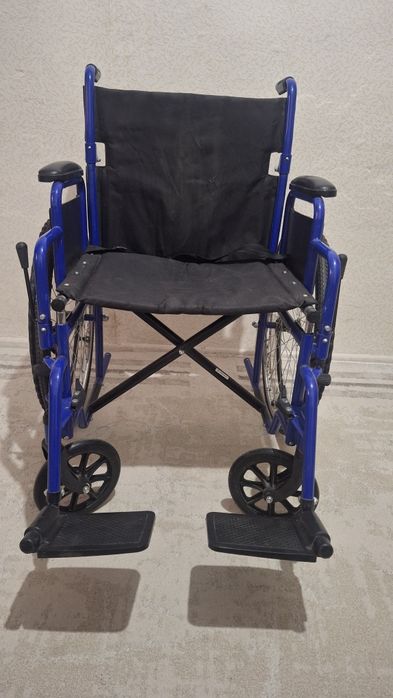 Инвалидная коляска