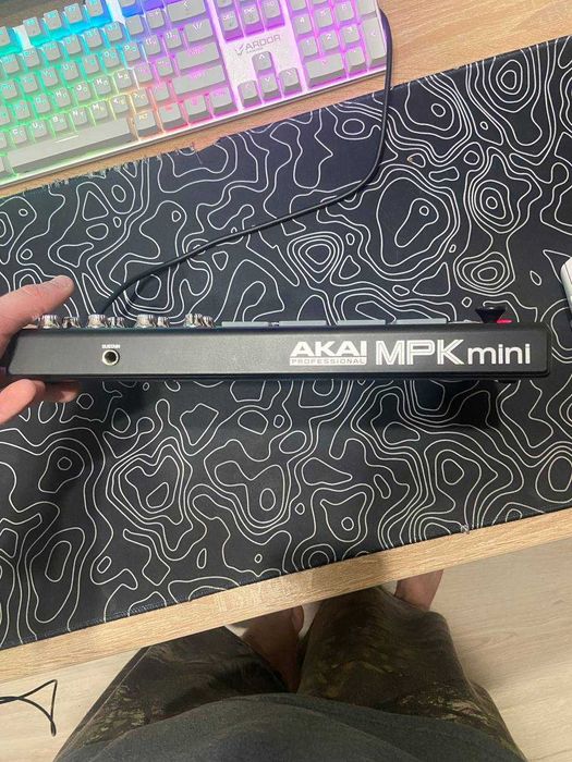 Миди - Клавиатура Akai MPK Mini Black Edition