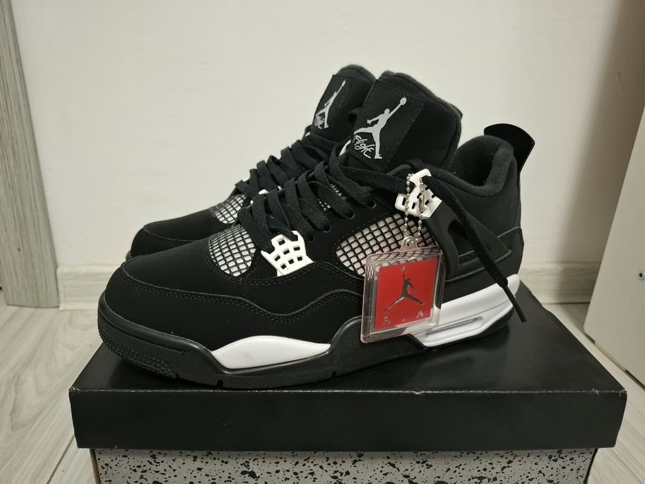 Air Jordan 4 White Thunder - mărimea 44