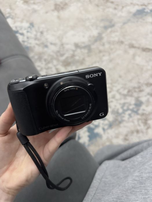 Камера Sony HX10