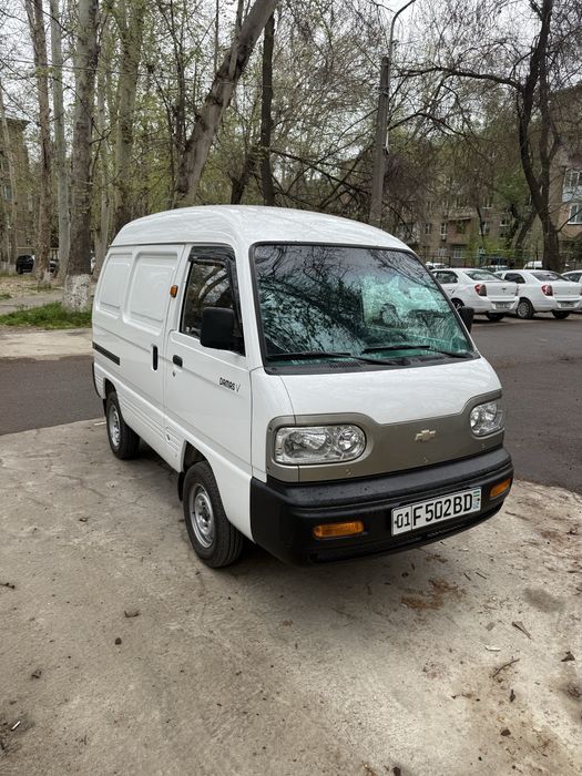 Damas van 2020y. Gazi bor