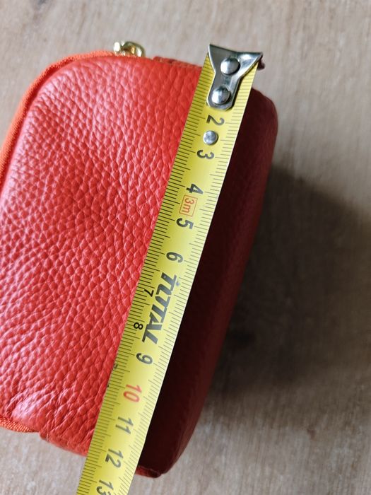 Мини портмонета с три отделения от естествена кожа