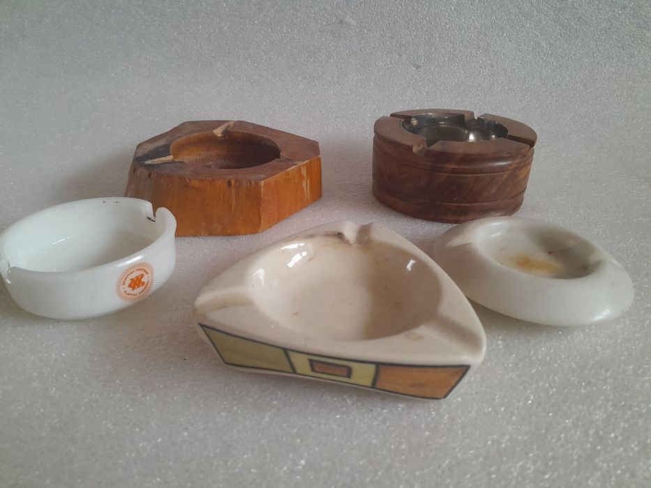 Лот: 5 броя пепелници