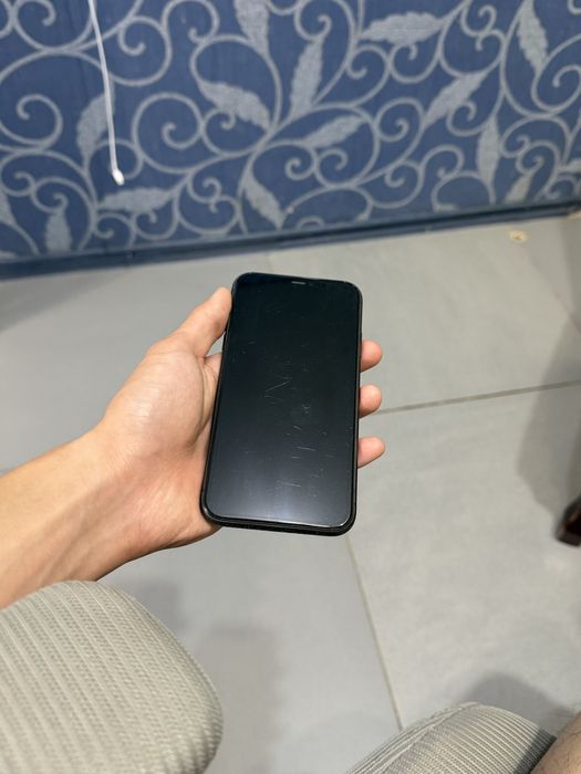 Продам или обмен iphone 11 + iphone 12pro