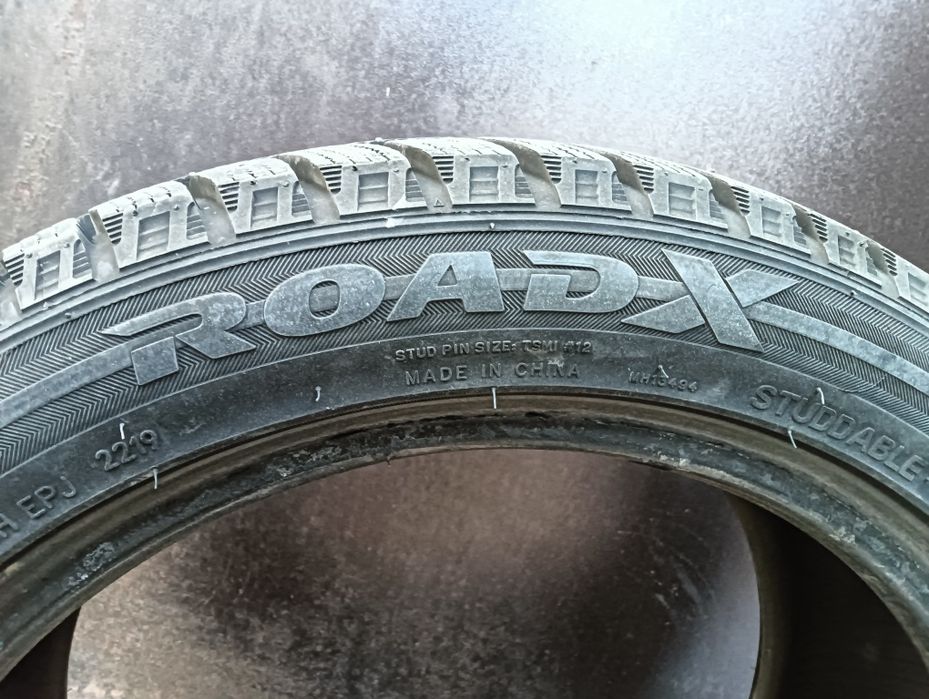 Продаю зимнию резину