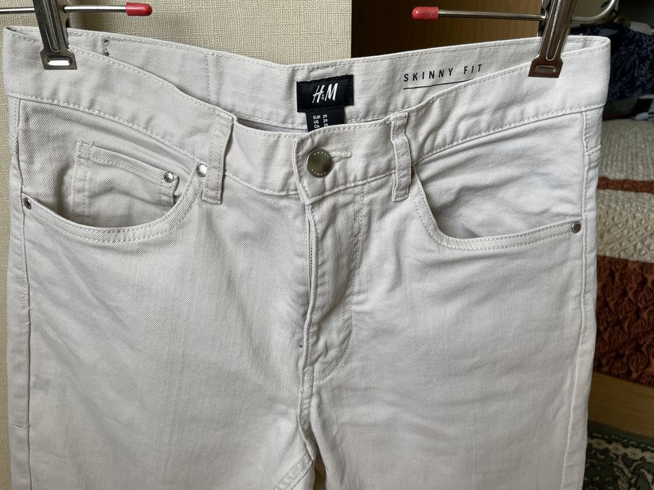 Джинсы светлые. Размер 29.