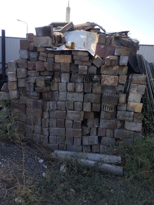 Отдам кирпичи бесплатно