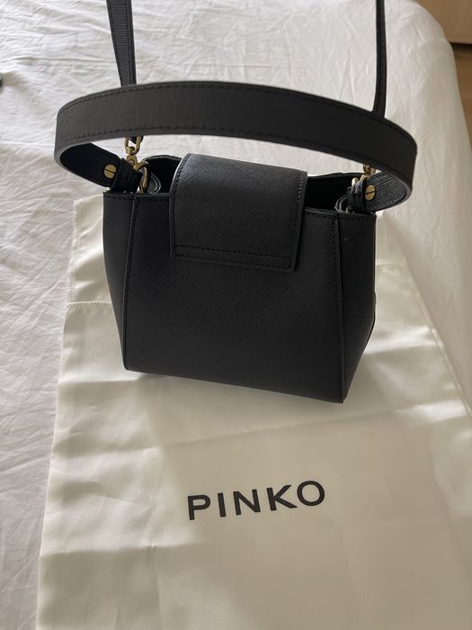 Pinko safiano оригинална чанта