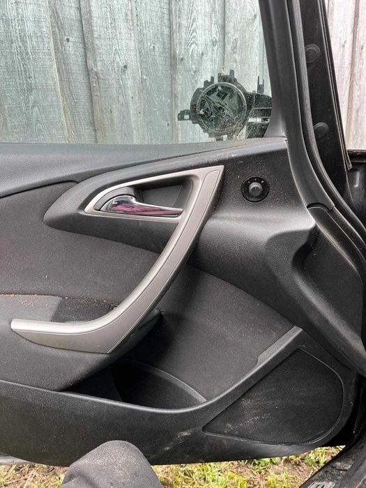 OPEL ASTRA J, 2010, 1.4 BENZINA, 74 KW