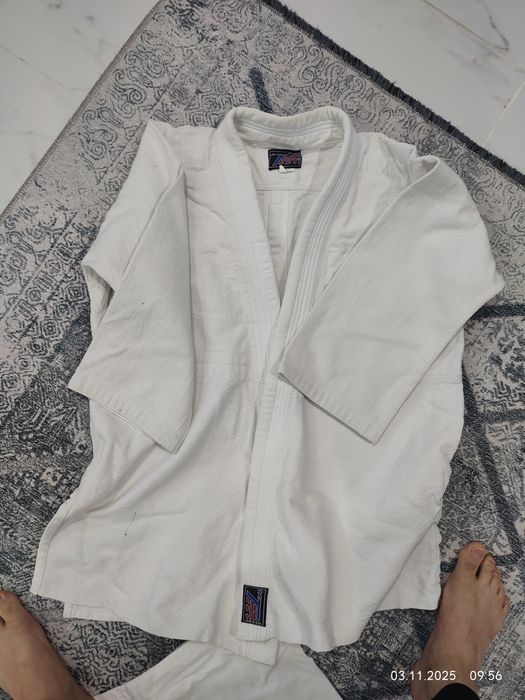 Продам кимоно хорошего качества