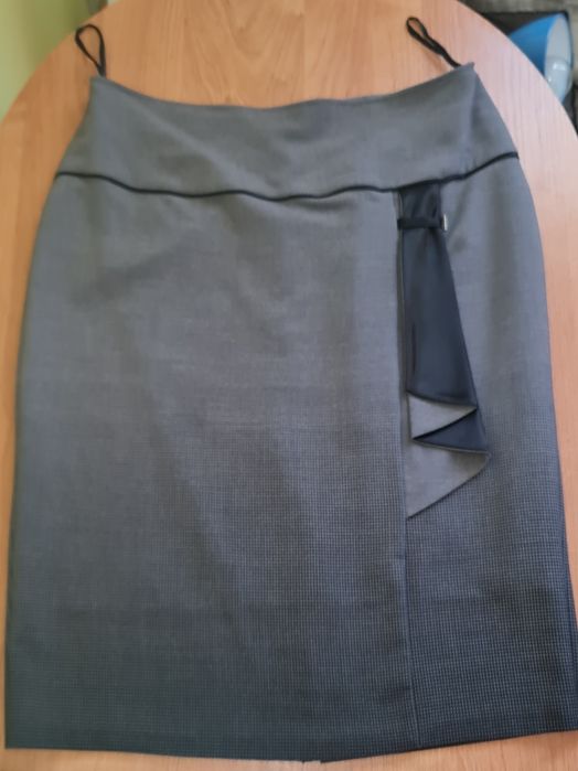 Fusta eleganta dama