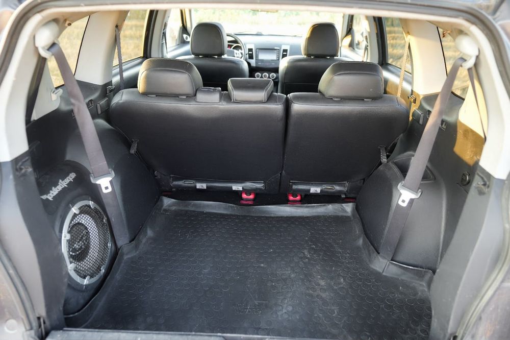 Mitsubishi Outlander 2.4 Benzina, 2009