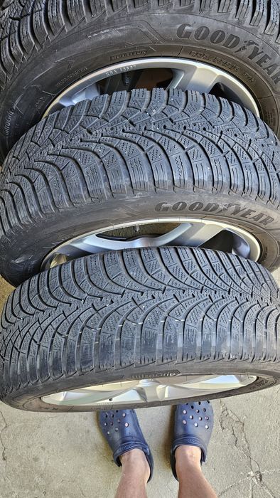 Jante aliaj VW Aspen Good Year 205/55 R16 originale VW + capacele VW