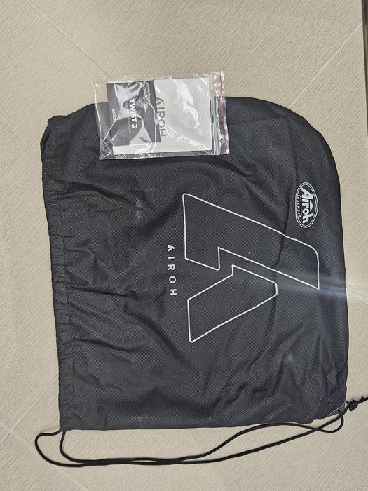 Мото каска Airoh размер М