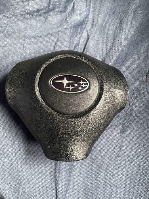 Кожаный руль Subaru Legacy