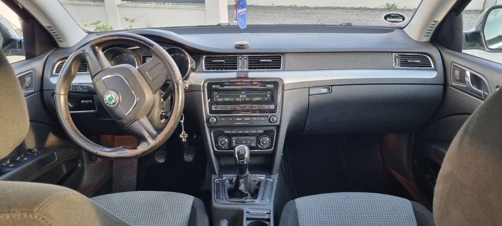 Skoda Superb 2010 1.8 TSI