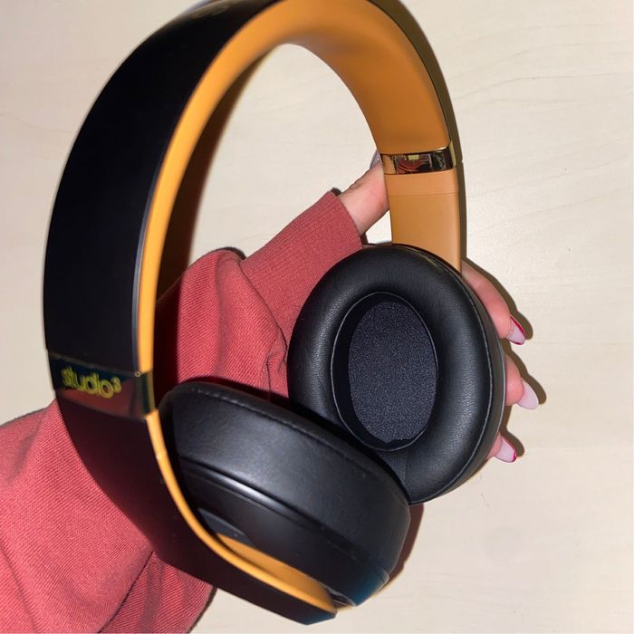 Căști Beats Studio3 Wireless, Skyline Collection, Midnight Black