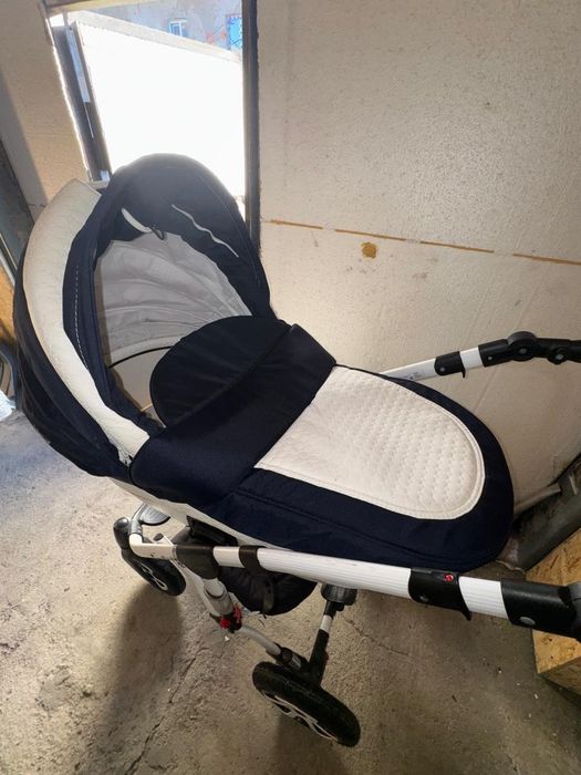 Продам коляску Зима-Лето