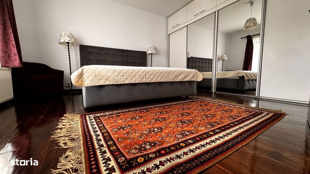 Proprietar-Apt 3 camere de exceptie in Centrul Istoric Str. Pielarilor