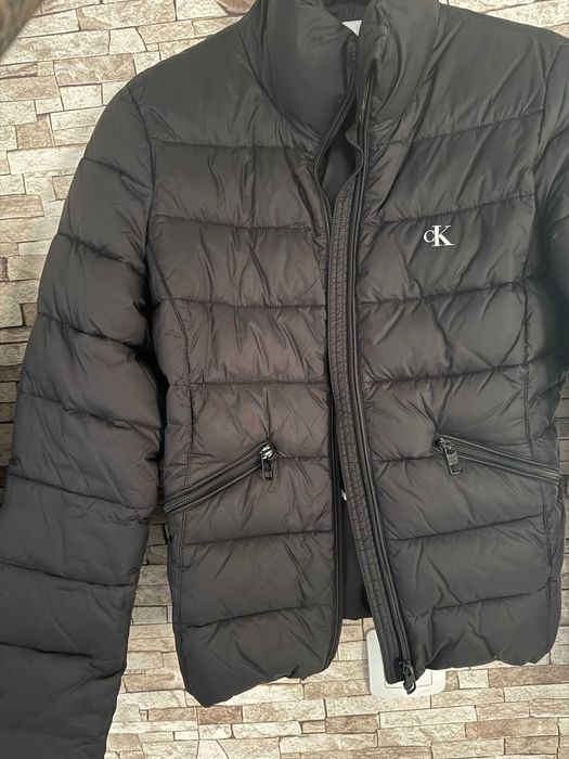 Calvin Klein Jeans пухено яке S – оригинал, отлично състояние