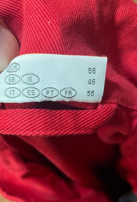 Vand combinizon nou pt.lucru în constructii  barbati pret 60. Leinegociabil .l.