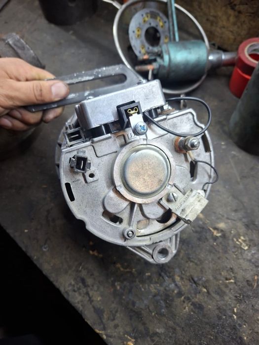 Продам гениратор камаз