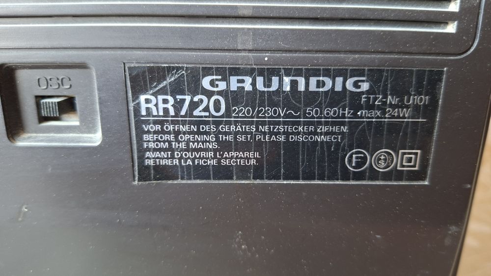 Grundig RR 720 радиокасетофон РАБОТЕЩ