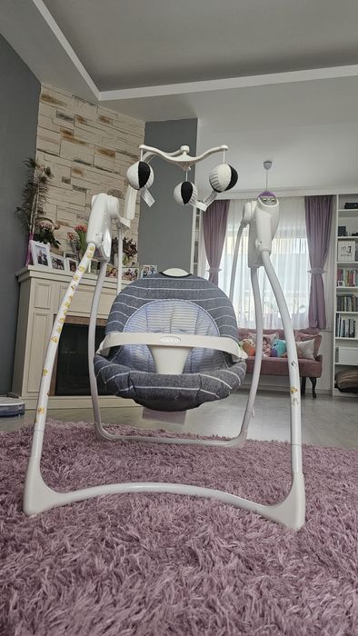 Vând balansoar Graco Lovin' Hug