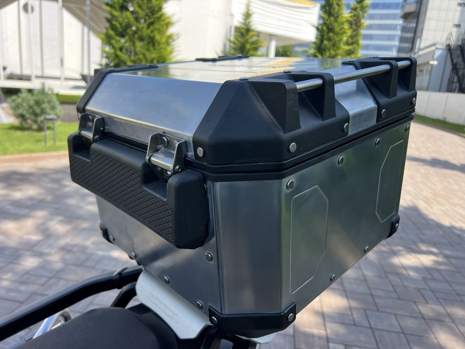 Top Case cu spatar Honda Africa Twin 2020-2025