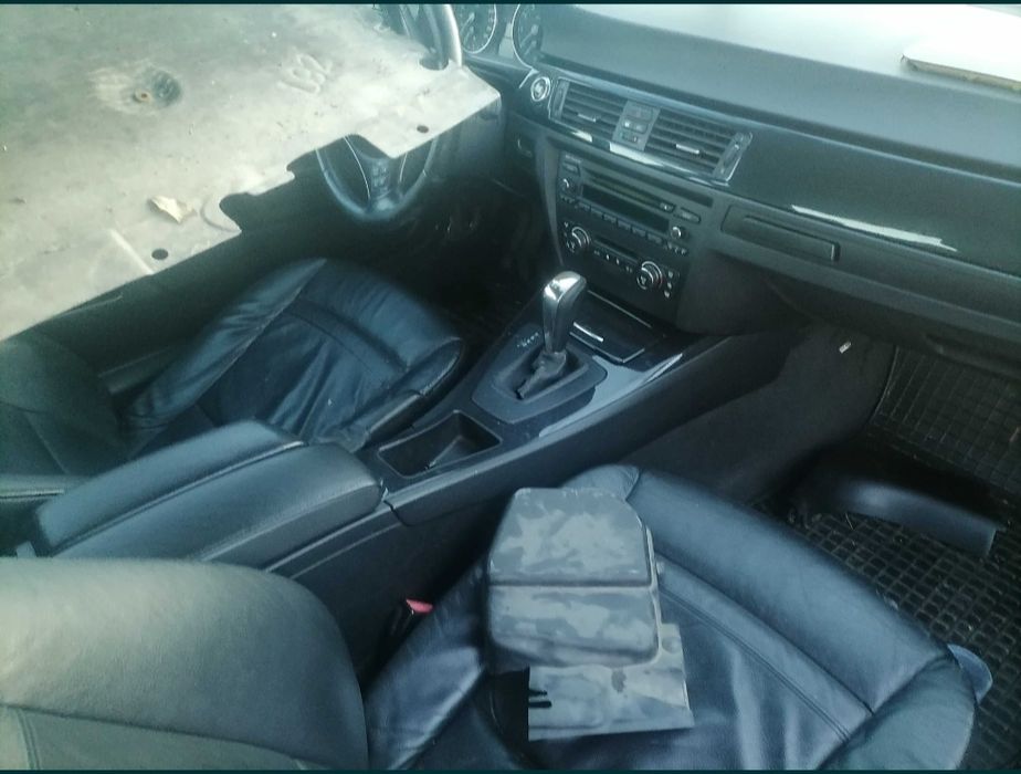 БМВ 325i - е92 на части