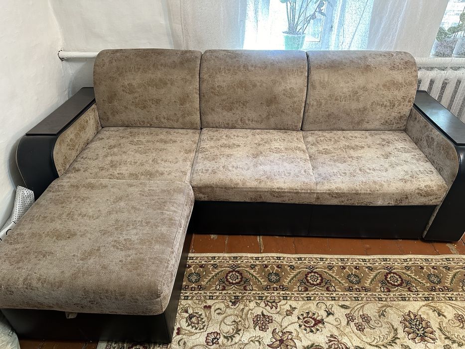 Продам диван б/у